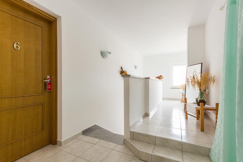 Apartments And Rooms Michaela 파자나 객실 사진